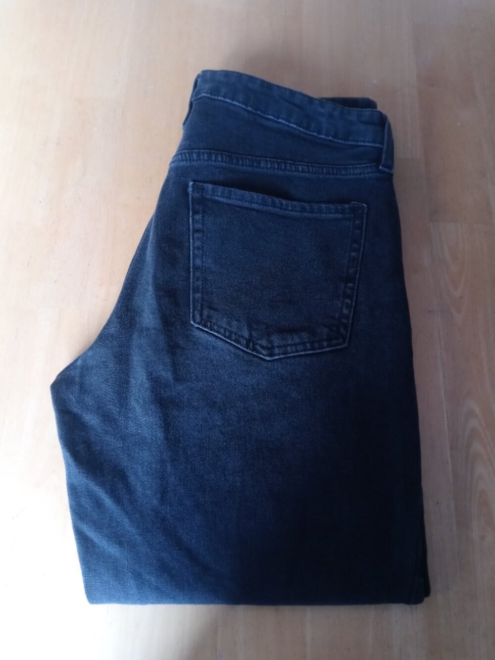 OLD NAVY mid rise OG straight jeans in galaxy (sz10) - Picture 13 of 15
